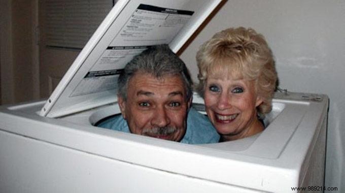 Descale Your Washing Machine Naturally with White Vinegar: A Proven, Cost-Free Method