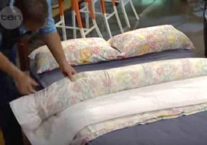 Change Your Duvet Cover in 90 Seconds: The Simple Roll Technique