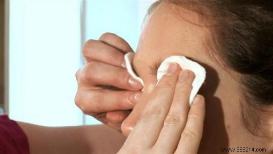 9 Proven Baking Soda Uses for Household Cleaning and Personal Care