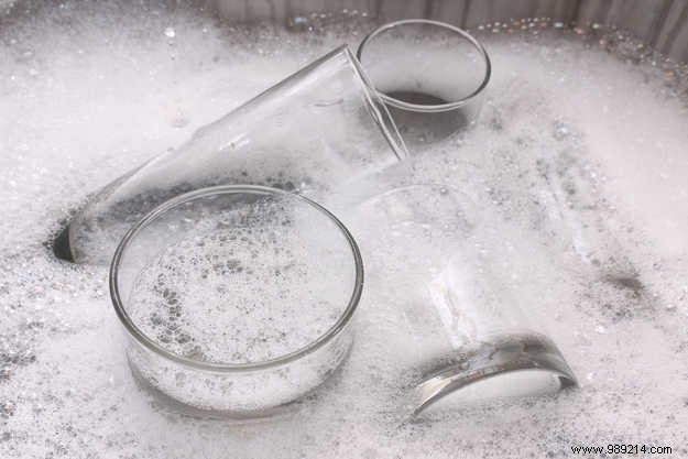 29 Expert Tips to Make Dishwashing Faster and Easier