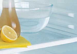 Natural Lemon Juice Hack: Keep Your Fridge Spotless Without Chemicals