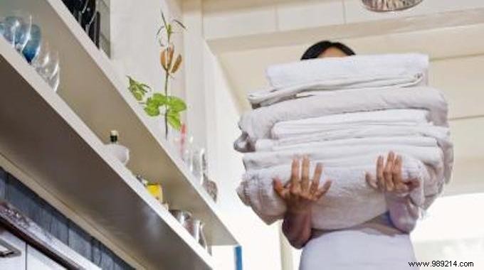 3 Proven, Natural Ways to Freshen Your Laundry on a Budget