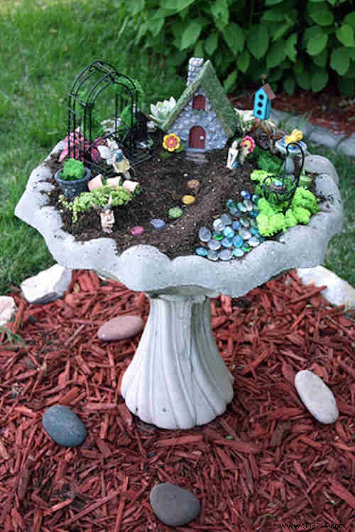 14 Enchanting Miniature Gardens to Inspire Your Creativity