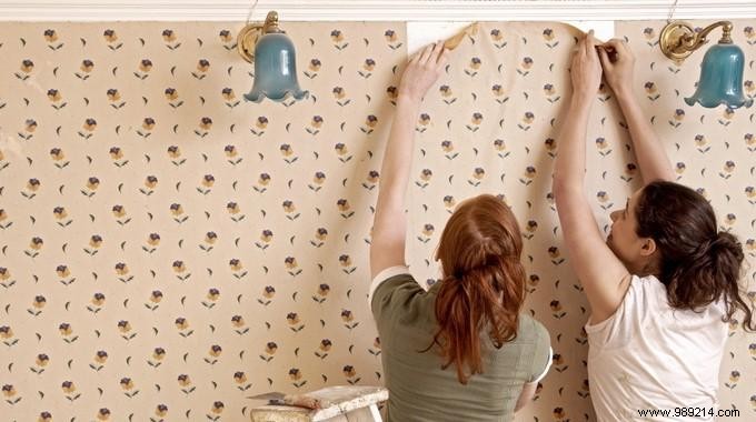 Easy Wallpaper Removal: The Proven Soda Crystals Method