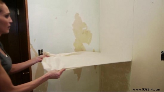 Easy Wallpaper Removal: The Proven Soda Crystals Method