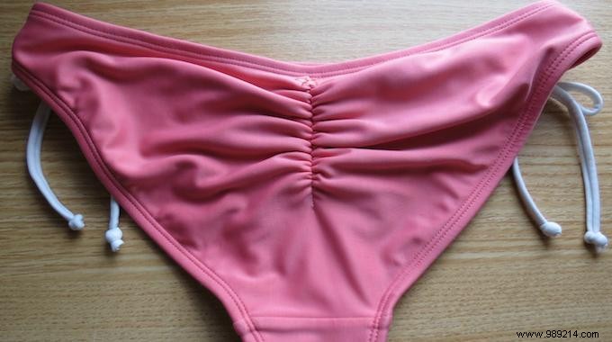 Simple Baking Soda Trick to Eliminate Musty Smells from Your Swimsuit