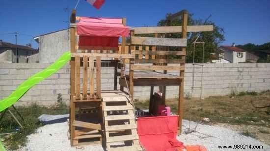 36 Genius DIY Projects: Upcycle Free Pallets into Stunning Outdoor Furniture and More