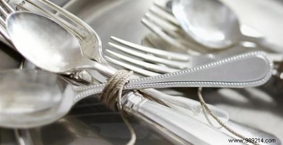 21 Ingenious Everyday Uses for Chalk: Cleaning, Home Hacks, and More