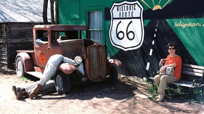 Clean Stubborn Grease from Mechanics Hands Naturally with Terre de Sommières