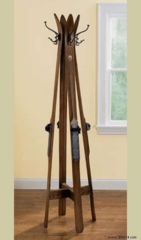 18 Ingenious Ways to Upcycle Old Skis Into Stylish Home and Garden Features