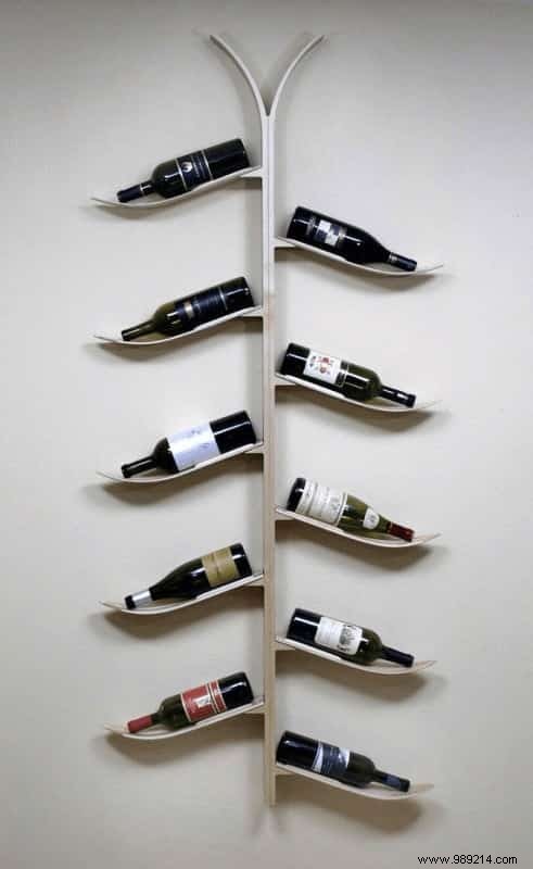 18 Ingenious Ways to Upcycle Old Skis Into Stylish Home and Garden Features