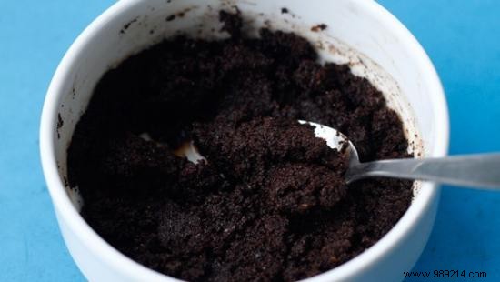 28 Everyday Household Items That Double as Effective Cleaning Powerhouses