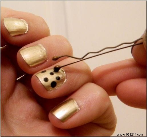 6 Genius Ways to Repurpose Bobby Pins Beyond Hairstyling