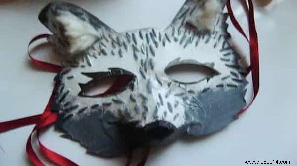 3 Easy DIY Mardi Gras Mask Ideas Inspired by Venice Carnival