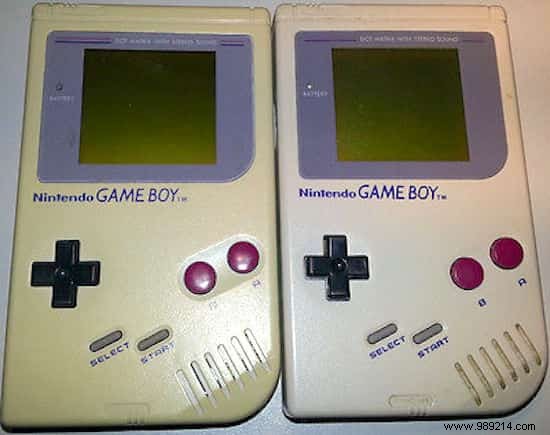 How to Easily Whiten Yellowed Plastic with Baking Soda: Proven DIY Method