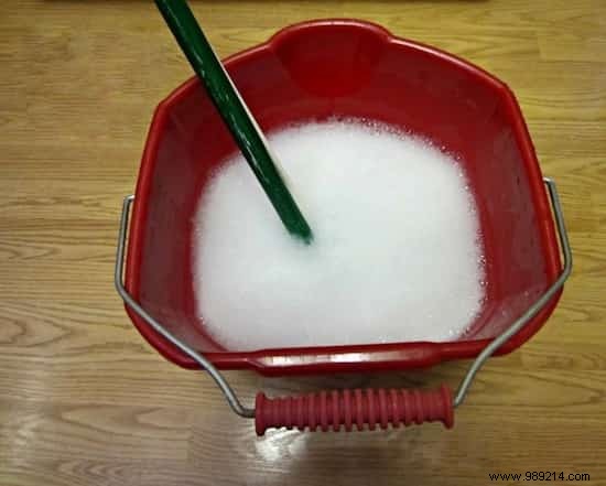 19 Proven Ways to Use Soda Crystals for Powerful Natural Home Cleaning