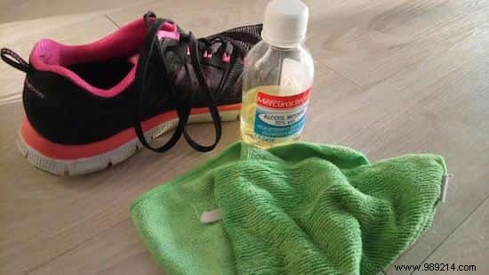 23 Proven Uses for 70% Isopropyl Alcohol Around the Home