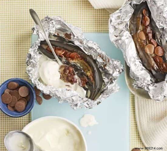 23 Proven Ways to Repurpose Banana Peels for Cleaning, Health, and Gardening