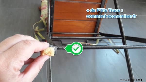 10 Ingenious Ways to Use Sponges Around the Home