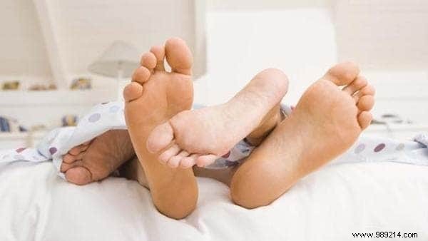 12 Proven Ways to Cool Your Home Without Air Conditioning This Summer