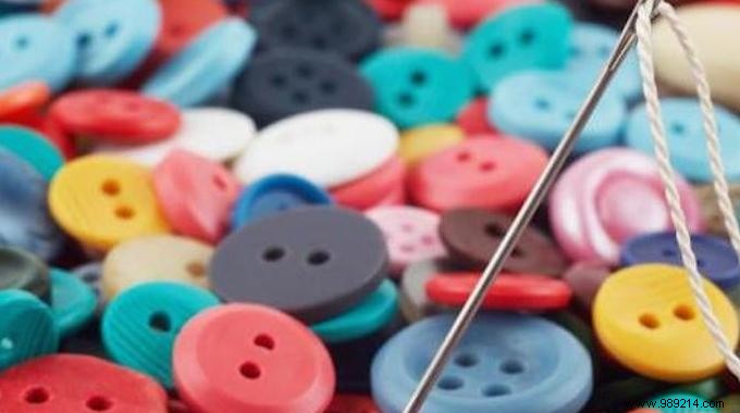 Simple Hack: Organize Spare Buttons in a Card Holder and Never Lose Them Again