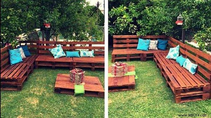 DIY Guide: Build a Stylish Wheeled Garden Sofa and Coffee Table from Wooden Pallets