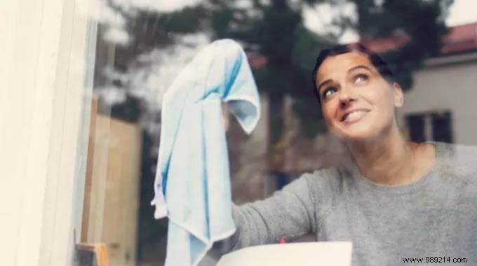 Stress-Free Cleaning Checklist: Daily, Weekly, and Monthly Tasks for a Spotless Home