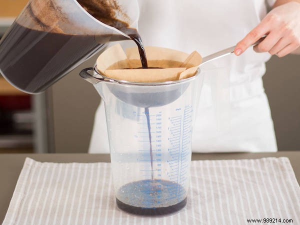 14 Ingenious Coffee Filter Hacks for Cleaning, Cooking, and Organizing