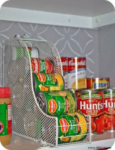 28 Ingenious Ways to Repurpose Magazine Racks for Effortless Home Organization