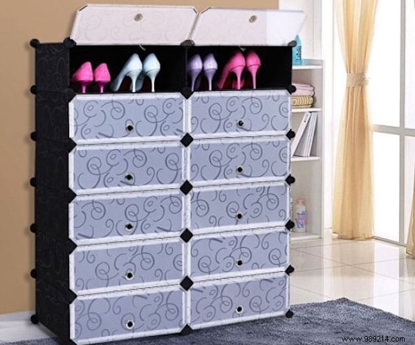 28 Ingenious Shoe Storage Ideas for Small Spaces and Limited Closets