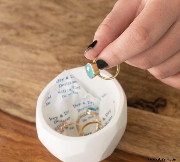 20 Proven Ways to Reuse Silica Gel Packets: Never Toss Them Again