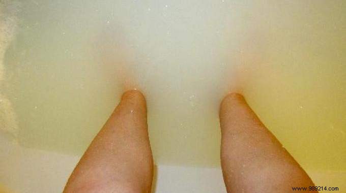 28 Proven DIY Tips to Unclog Toilets and Drains Without a Plumber