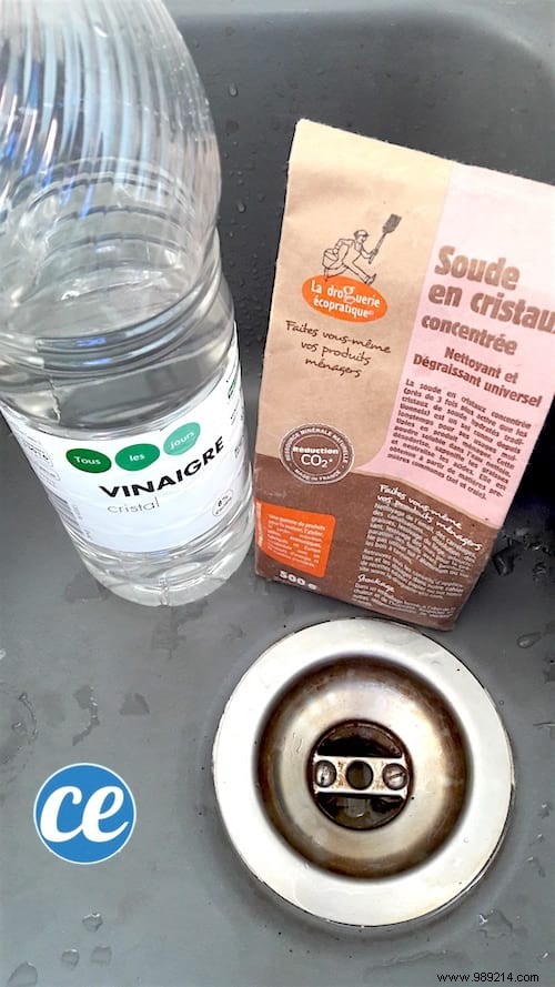 28 Proven DIY Tips to Unclog Toilets and Drains Without a Plumber