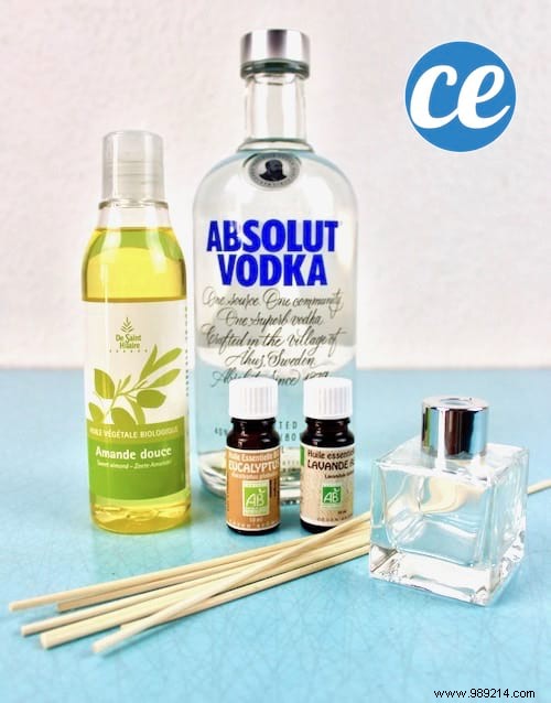 DIY Natural Reed Diffuser: Ready in 2 Minutes and Lasts for Weeks