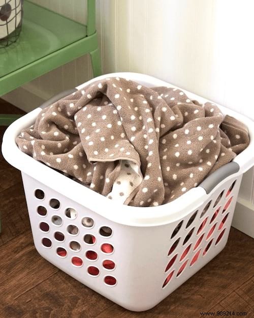 40 Proven Hydrogen Peroxide Uses for Cleaning, Health, and Home Maintenance