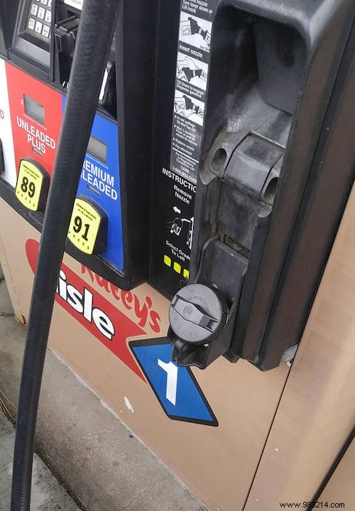 75 Proven Life Hacks to Simplify Everyday Tasks and Save Time