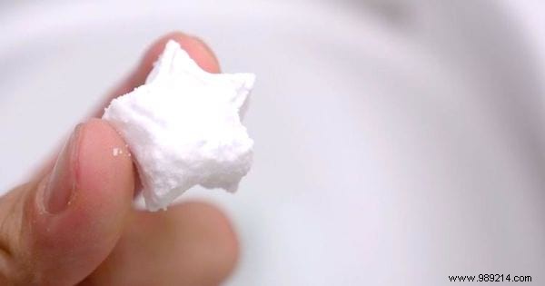 10 Proven Natural Hacks for a Spotless Bathroom Every Time