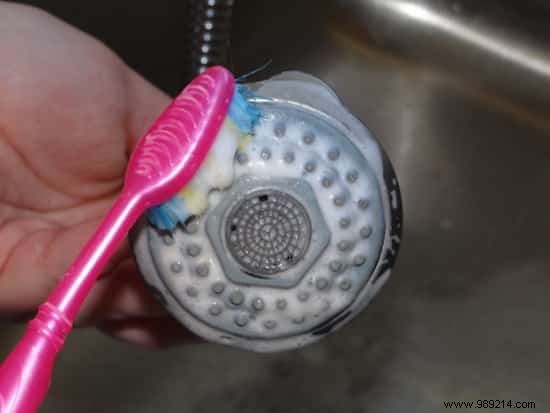 26 Genius Ways to Repurpose Your Old Toothbrush: Proven Cleaning Hacks