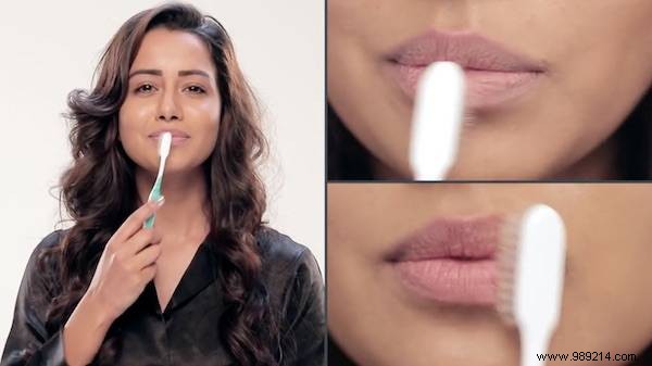 26 Genius Ways to Repurpose Your Old Toothbrush: Proven Cleaning Hacks