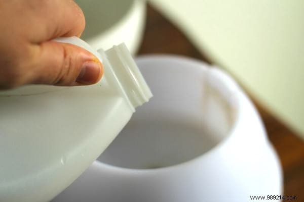 How to Clean Your Essential Oil Diffuser in 3 Simple Steps: Expert Advice