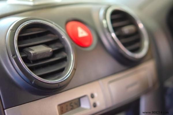 9 Common Mistakes Causing Car Humidity – Expert Tips to Prevent It