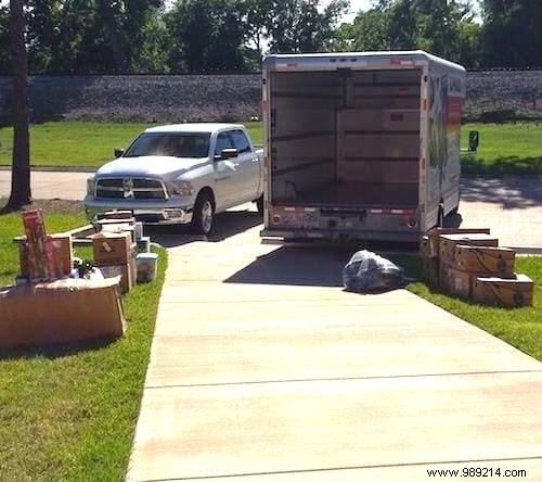 37 Proven Moving Hacks to Make Your Relocation Stress-Free