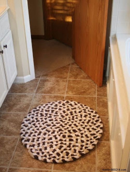 33 Genius Ways to Upcycle Old Towels: Practical DIY Recycling Ideas