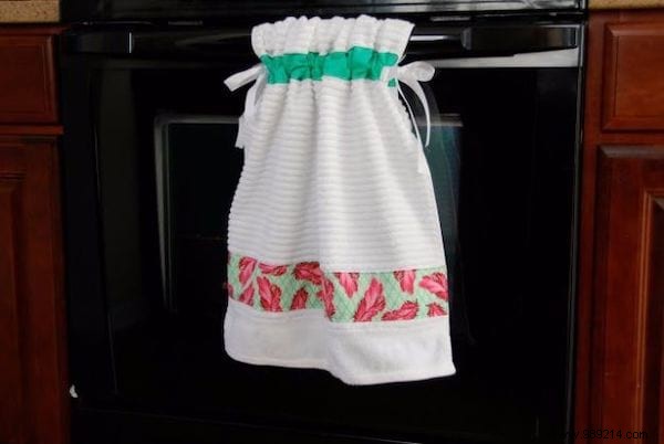 33 Genius Ways to Upcycle Old Towels: Practical DIY Recycling Ideas