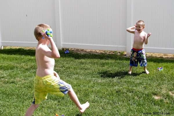 11 Proven Water Games to Cool Down Kids on Scorching Summer Days