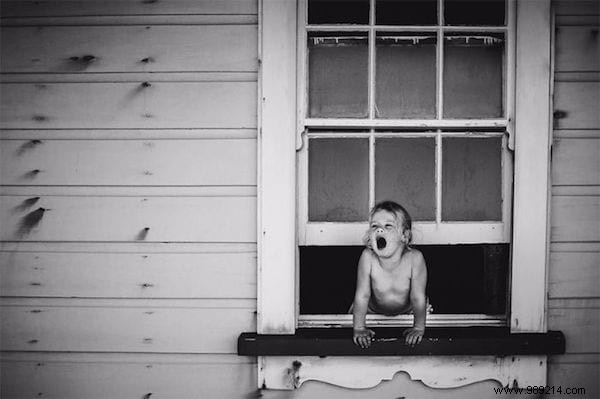 Niki Boon s Screen-Free Family Life: Stunning Black-and-White Photos of Childhood Joy