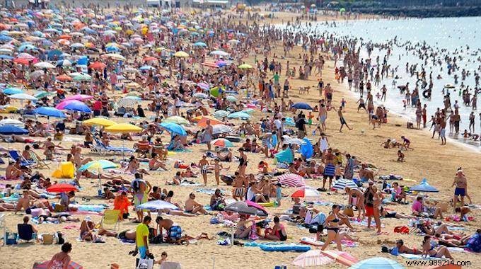 8 Proven Tips to Prevent Your Child from Getting Lost on the Beach