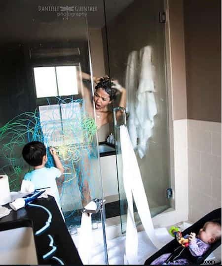 17 Relatable Photos Revealing the Unfiltered Reality of Parenthood by Pro Photographer Danielle Guenther