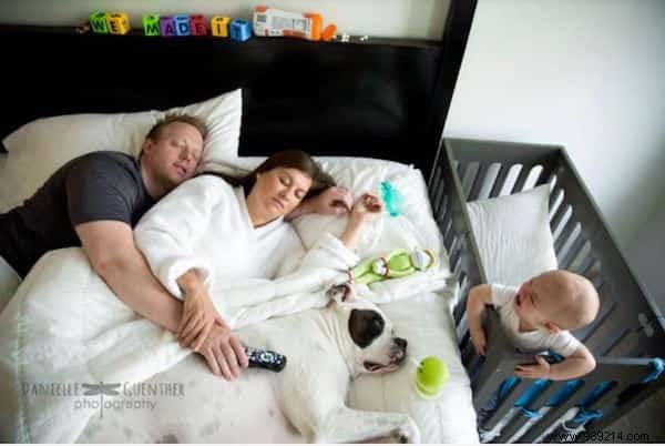 17 Relatable Photos Revealing the Unfiltered Reality of Parenthood by Pro Photographer Danielle Guenther