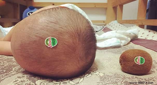 20 Hilarious Real-Life Photos of Dads Navigating Parenting Solo